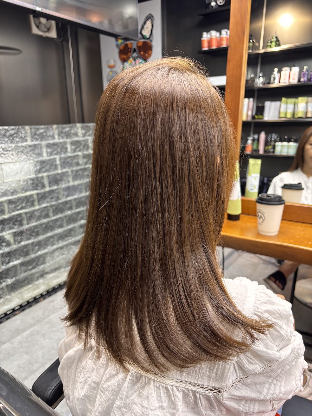 A finished light brown layered cut